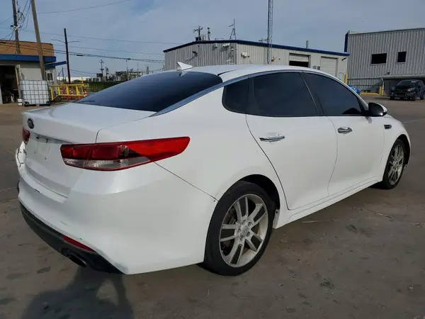 5XXGT4L32GG072247 — 2016 Kia Optima, photo 3 from Copart 08.10.2026, Rear end