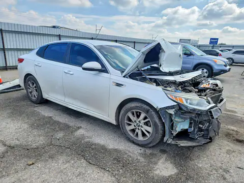 5XXGT4L33GG068417 — 2016 Kia Optima, photo 4 from Copart 16.10.2026, Front end