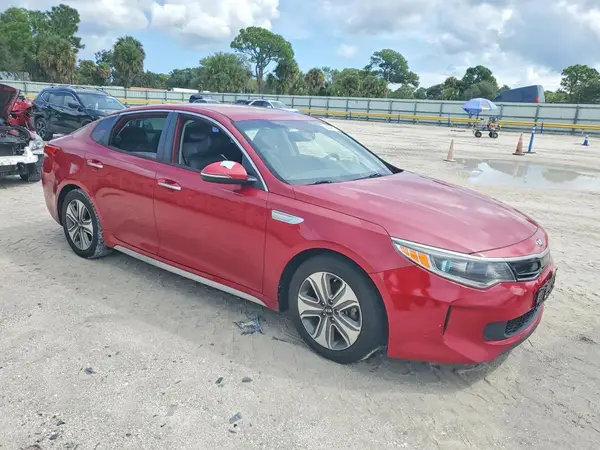 KNAGU4LEXH5009883 — 2017 Kia Optima, фото 4 с аукциона Copart 03.10.2026, Механические повреждения