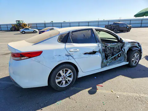 5XXGT4L33HG128441 — 2017 Kia Optima, photo 3 from Copart 15.10.2026, Side