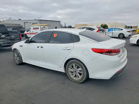 5XXGT4L3XJG193471 — 2018 Kia Optima, photo 2 from Copart 19.10.2026, Vandalism