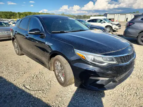 5XXGT4L37KG322865 — 2019 Kia Optima, photo 4 from Copart, Side