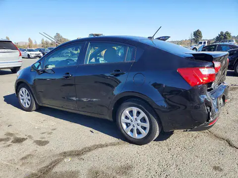 KNADM4A3XF6458038 — 2015 Kia Rio, photo 2 from Copart 16.10.2026, Rear end