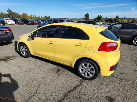 2016 KIA Rio VIN KNADM5A33G6659125 фото 2