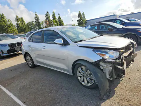 3KPA24AD7LE274086 — 2020 Kia Rio, photo 4 from Copart 15.10.2026, Front end