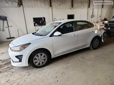 3KPA24AD9ME413121 — 2021 Kia Rio, Задняя часть, фото до ремонта