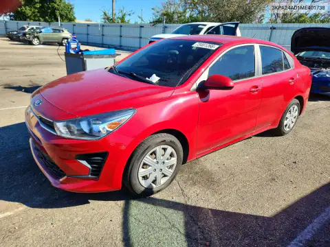 3KPA24AD1ME401738 — 2021 Kia Rio, Parte trasera, fotos antes de reparar