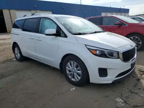 KNDMB5C16H6334569 — 2017 Kia Sedona, foto 4 de Copart 22.09.2026, Lateral