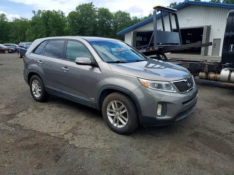2015 KIA Sorento VIN 5XYKTCA60FG636117 фото 4