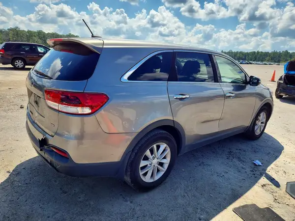 5XYPG4A39GG116280 — 2016 Kia Sorento, ფოტო 3, Copart, გვერდითი ნაწილი