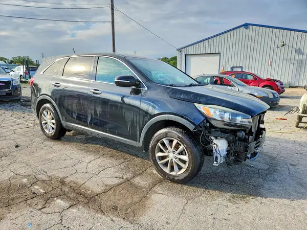 5XYPG4A39GG171635 — 2016 Kia Sorento, zdjęcie 4 z Copart, Przód
