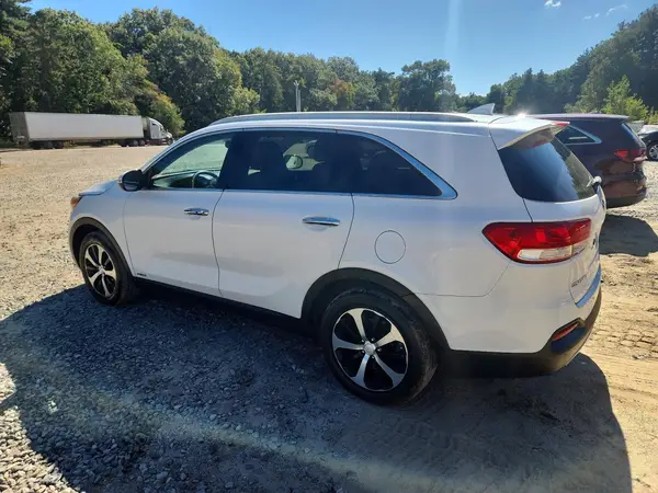 5XYPHDA18GG030020 — 2016 Kia Sorento, фото 2 с аукциона Copart 30.09.2026, Естественный износ
