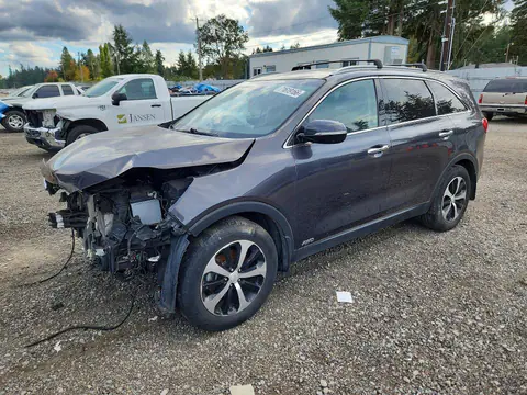 2016 KIA Sorento VIN 5XYPHDA1XGG045067 фото 1