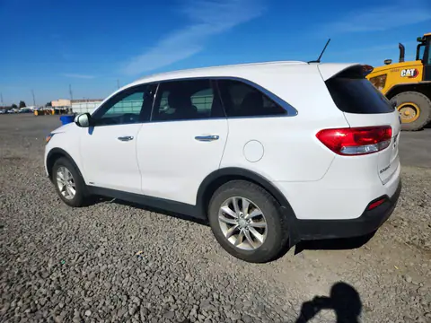 5XYPGDA39GG164734 — 2016 Kia Sorento, photo 2 from Copart 14.10.2026, Front end