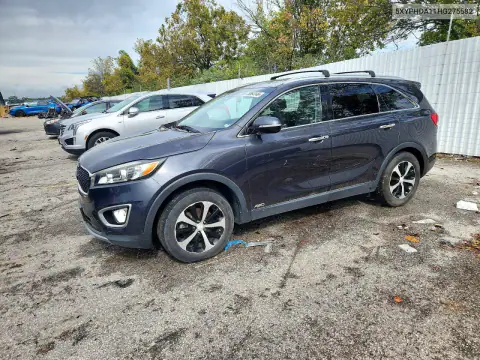 5XYPHDA11HG275582 Kia Sorento 2017 — Normal wear damage, before-repair photo