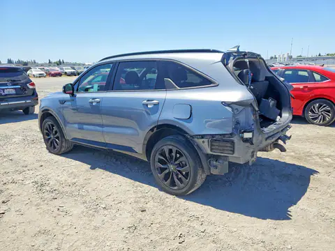 5XYRKDLF2MG054490 — 2021 Kia Sorento, zdjęcie 2 z Copart 15.10.2026, Tył