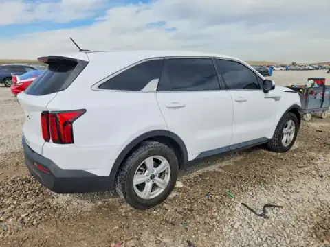 5XYRG4LC5MG042308 — 2021 Kia Sorento, zdjęcie 3 z Copart, Przód