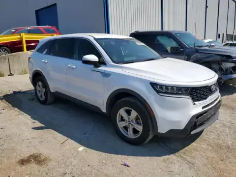 5XYRGDLC0MG006400 — 2021 Kia Sorento, photo 4 from Copart 30.09.2026, Front end
