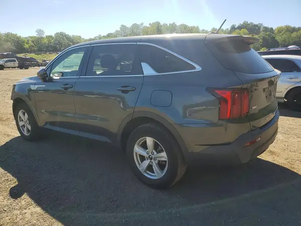 5XYRGDLC0MG010009 — 2021 Kia Sorento, фото 2 с аукциона Copart 08.10.2026, Передняя часть
