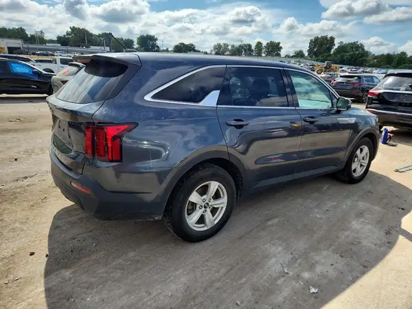 5XYRG4LC3MG024955 — 2021 Kia Sorento, photo 3 from Copart, Side