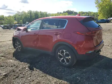 KNDPMCAC6M7884617 — 2021 Kia Sportage, zdjęcie 2 z Copart, Przód