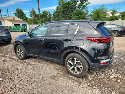 KNDPM3ACXM7924973 — 2021 Kia Sportage, zdjęcie 2 z Copart 23.09.2026, Wandalizm