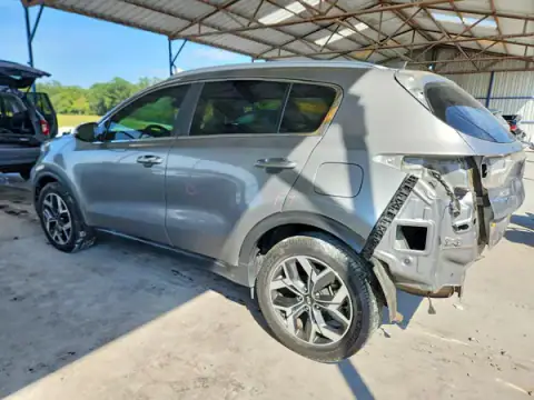 KNDPN3AC1M7845186 — 2021 Kia Sportage, фото 2 с аукциона Copart 24.09.2026, ЗАДНЯЯ ЧАСТЬ