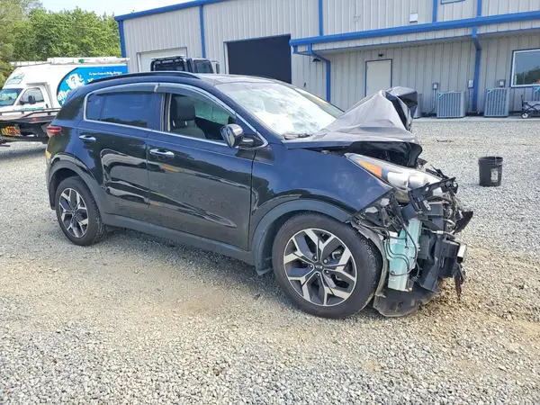 KNDPN3AC1M7858794 — 2021 Kia Sportage, zdjęcie 4 z Copart, Przód