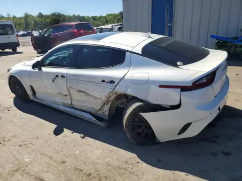 KNAE55LC8J6036461 — 2018 Kia Stinger, photo 2 from Copart, Side