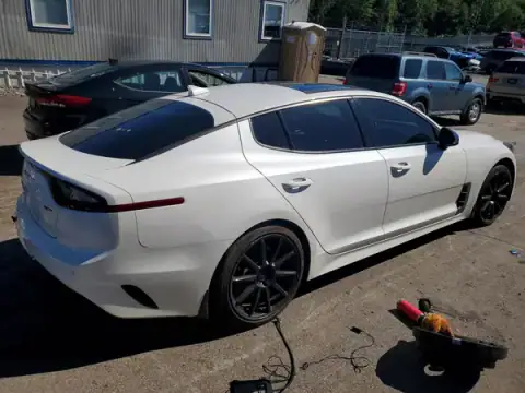 KNAE55LC8J6036461 — 2018 Kia Stinger, photo 3 from Copart, Side