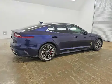 KNAE35LC8L6084972 — 2020 Kia Stinger, photo 3 from Copart 27.09.2026, Normal wear