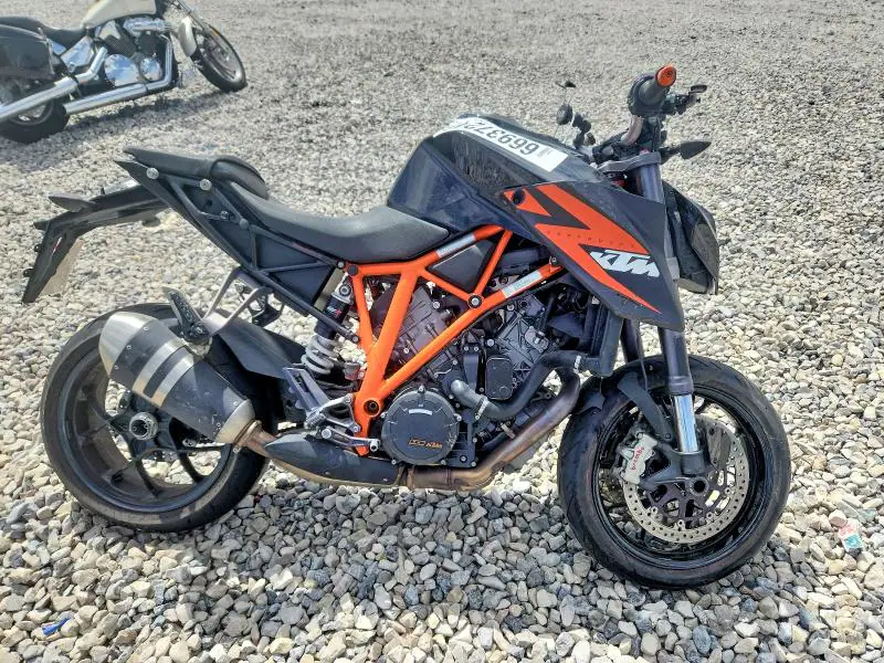 VBKV39409FM920852 KTM 1290 2015 — Rollover damage, before-repair photo