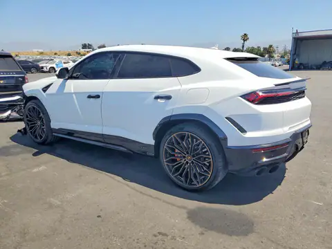 ZPBUD6ZLXSLA39341 — 2025 Lamborghini Urus, foto 2 de Copart 28.10.2026, Parte delantera