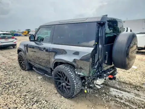 SALEW6EE8P2111897 — 2023 Land Rover Defender, photo 2 from Copart, Rear end