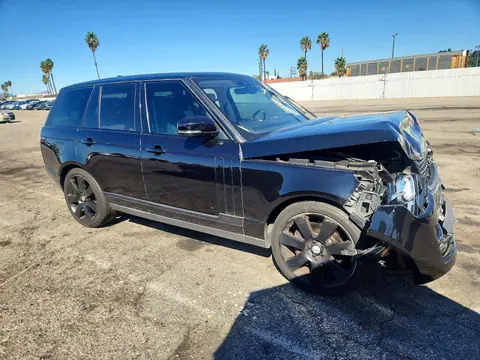 SALGS2FE8HA368898 — 2017 Land Rover Range Rover, zdjęcie 4 z Copart 27.10.2026, Przód