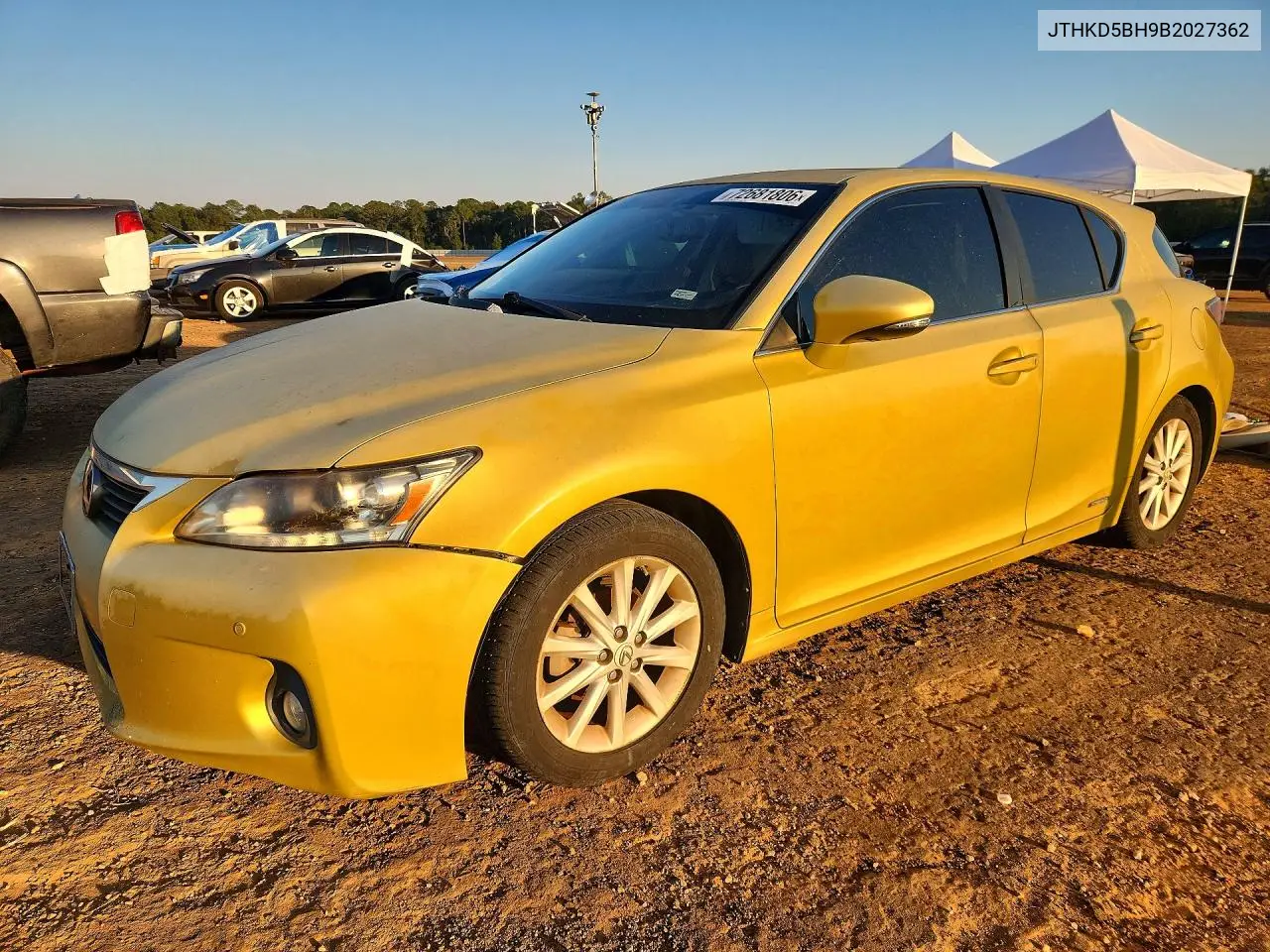 JTHKD5BH9B2027362 Lexus CT 2011 — Flood damage, before-repair photo
