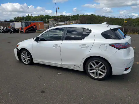 JTHKD5BH4G2258371 — 2016 Lexus CT, photo 2 from Copart 19.10.2026, Front end