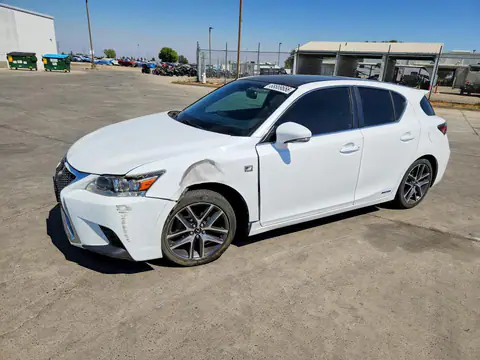 JTHKD5BH3G2268728 — 2016 Lexus CT, ПЕРЕДНЯЯ ЧАСТЬ (Front End), фото до ремонта