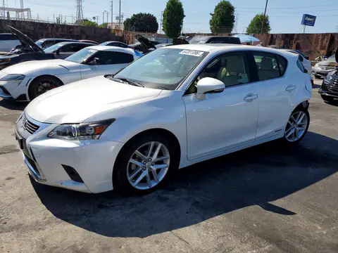 JTHKD5BHXH2284250 — 2017 Lexus CT, Parte trasera (Rear End), fotos antes de reparar