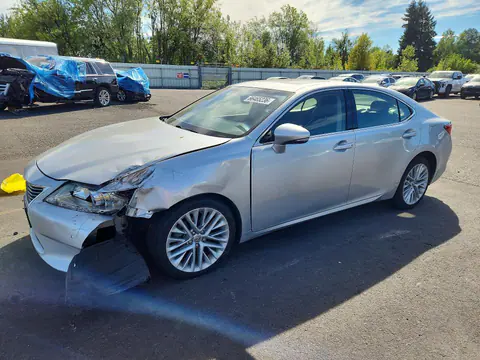 JTHBK1GG1D2053083 — 2013 Lexus ES, Передняя часть (Front End), фото до ремонта