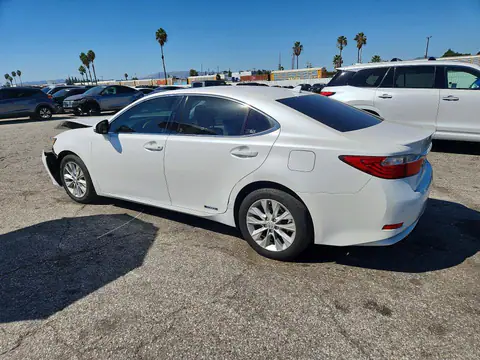 JTHBW1GG8E2075300 — 2014 Lexus ES, photo 2 from Copart 13.10.2026, Front end