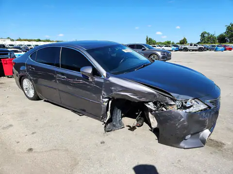 JTHBK1GG5E2129695 — 2014 Lexus ES, zdjęcie 4 z Copart 27.10.2026, Uszkodzenia podwozia