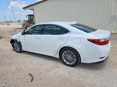JTHBK1GG8F2152020 — 2015 Lexus ES, фото 2 с аукциона Copart 30.09.2026, Передняя часть
