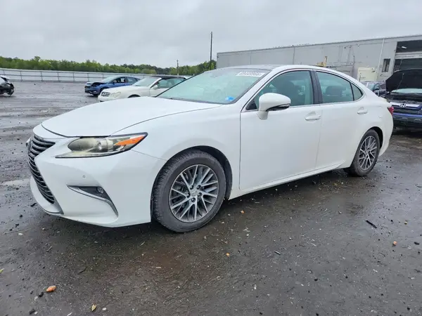 58ABK1GG2GU028451 — 2016 Lexus ES, Повреждения снизу (Undercarriage), фото до ремонта