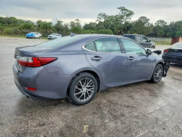 58ABK1GG9GU011324 — 2016 Lexus ES, photo 3 from Copart 07.10.2026, Front end