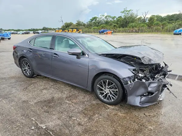 58ABK1GG9GU011324 — 2016 Lexus ES, photo 4 from Copart 07.10.2026, Front end