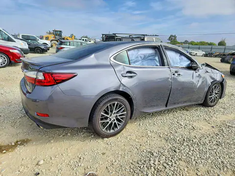 58ABK1GG3HU061900 — 2017 Lexus ES, photo 3 from Copart 20.10.2026, Rollover