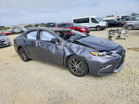 58ABK1GG3HU061900 — 2017 Lexus ES, photo 4 from Copart 20.10.2026, Rollover