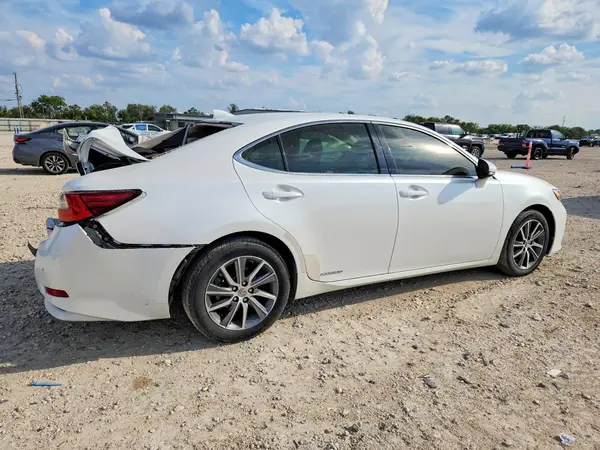 JTHBW1GG2H2151503 — 2017 Lexus ES, фото 3 с аукциона Copart, Задняя часть