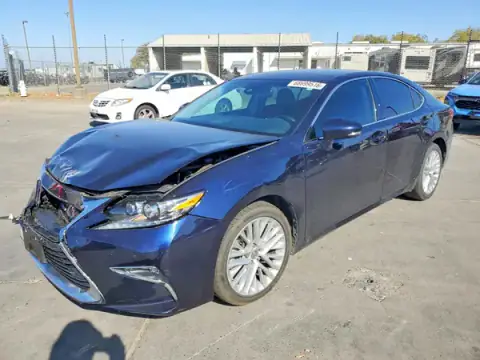 58ABK1GG4JU080980 — 2018 Lexus ES, Przód (Front End), zdjęć przed naprawą